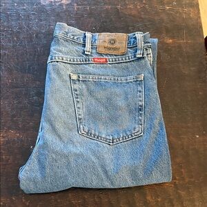 Wrangler Light Blue Relaxed Men's Jeans